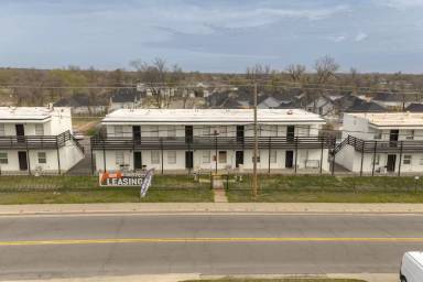 Main picture of 4701 NW 16th St