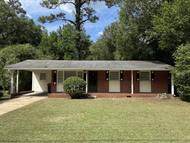 Main picture of 1735 Celia Dr