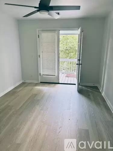 Main picture of 412 Bradfield Dr