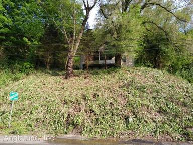 Main picture of 3704 Crooked Run Rd