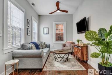 Main picture of 305 W Waldburg Ln