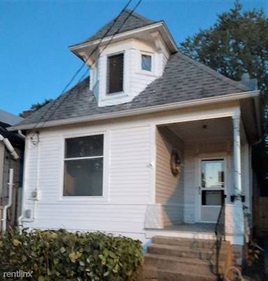 Main picture of 817 Vinton St