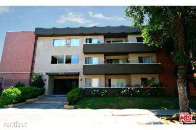 Main picture of 8070 Langdon Ave