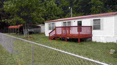 Main picture of 137 Rainbow Ln