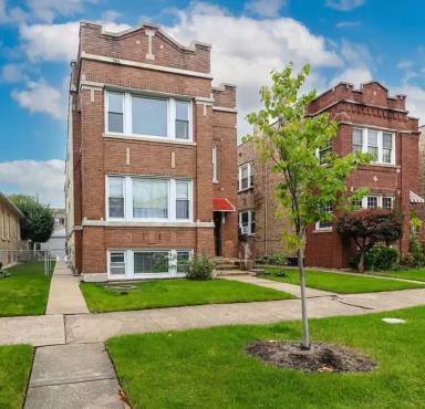 Main picture of 3414 N Ridgeway Ave