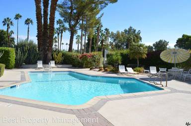 Main picture of 2368 Oakcrest Dr