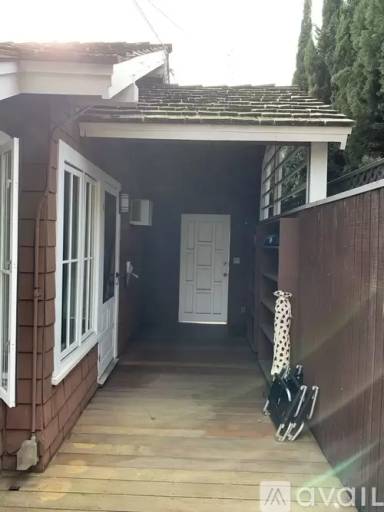 Main picture of 228 Avenue G