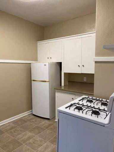 Main picture of 12592 Walnut Ave