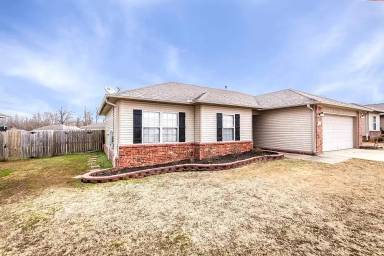 Main picture of 304 Orange St