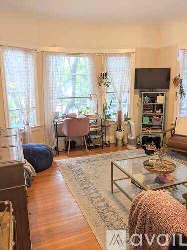 Main picture of 350 Laguna St