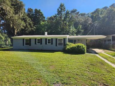 Main picture of 19 Hughes Ave