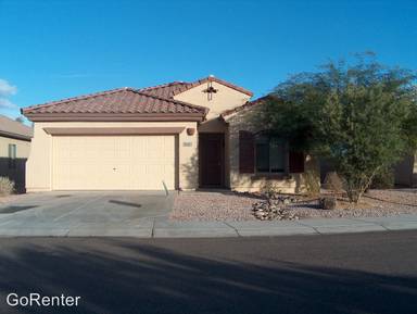Main picture of 621 S 115th Dr