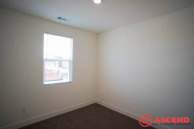 Main picture of 6615 Glacier Bay St