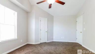 Main picture of 142 Springbottom Dr