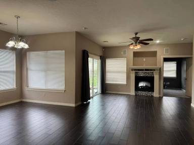 Main picture of 4413 NW Wolfcreek Blvd