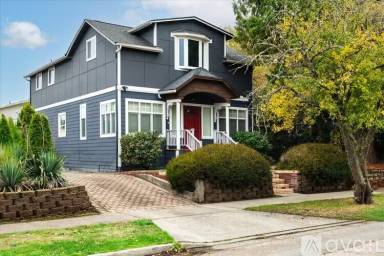 Main picture of 8633 Wabash Ave S