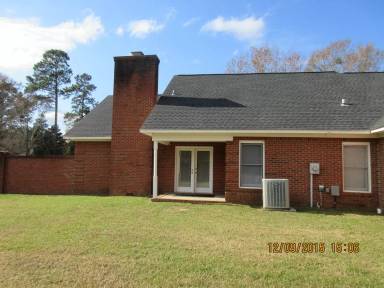 Main picture of 1961 Golfair Rd