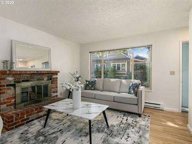 Main picture of 1322 SE 33rd Ave