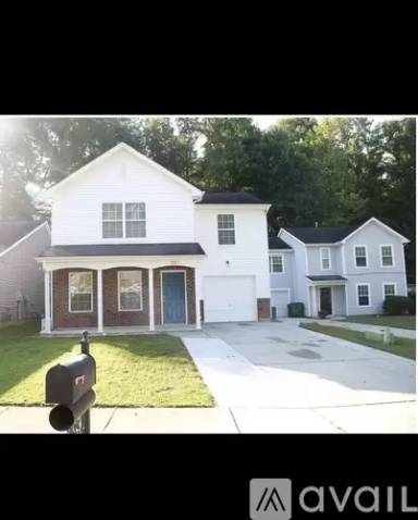 Main picture of 1223 Pinehaven Ct