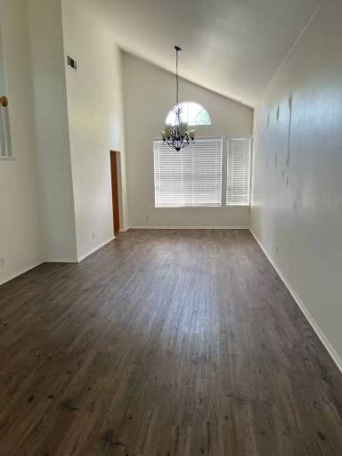 Main picture of 1404 La Culebra Cir