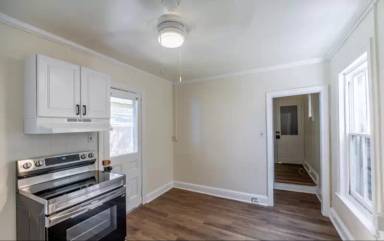 Main picture of 151 Chestnut St