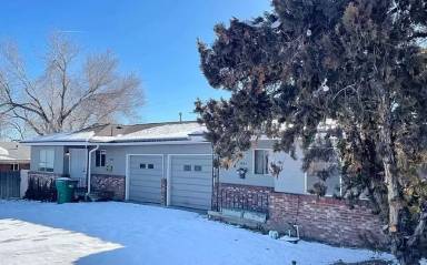 Main picture of 1550 W 7th St
