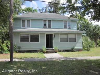 Main picture of 722 NE 3rd Ave
