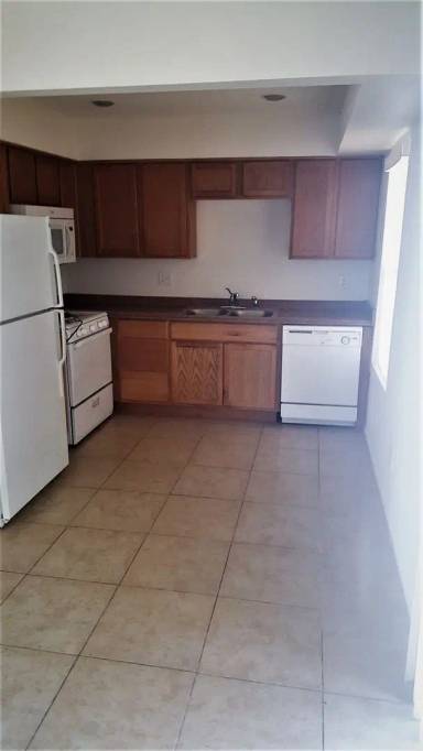 Main picture of Right Place on 43rd