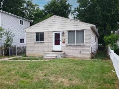 Main picture of 90 W Hudson Ave