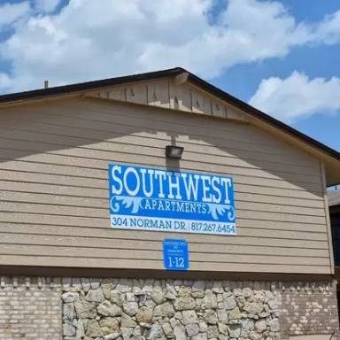 Main picture of 304 Norman Dr