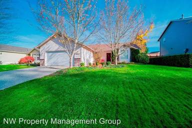 Main picture of 18501 E Country Club Dr