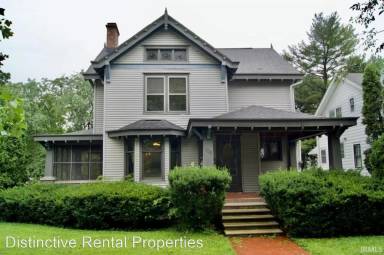 Main picture of 105 Sylvia St