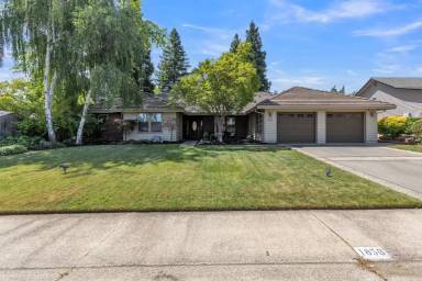 Main picture of 1856 Ridgeview Dr