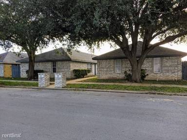 Main picture of 6509 N 8th St