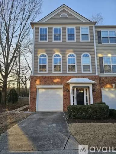 Main picture of 2930 Duvalla Ave