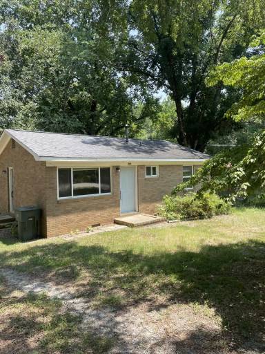 Main picture of 442 Red Tip Ln