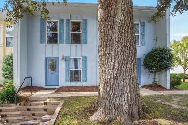 Main picture of Fort Bayou Apartments & Condominums