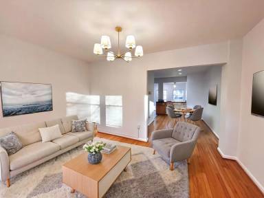 Main picture of 2309 3rd St NE