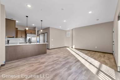 Main picture of 1500-1524 Petrus Dr