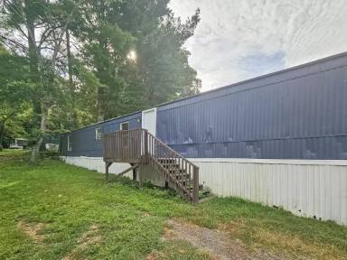 Main picture of 412 McElhaney Rd