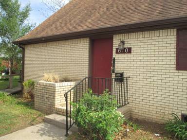 Main picture of 610 N Caddy Ln