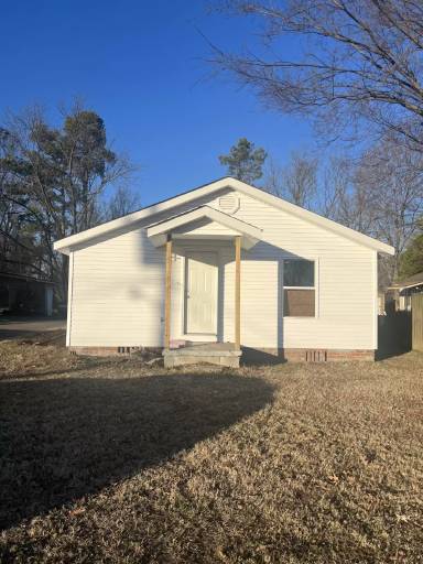 Main picture of 68 Brick Ave