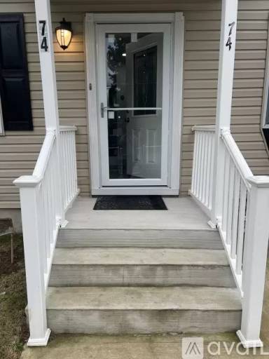 Main picture of 74 Smith Ave