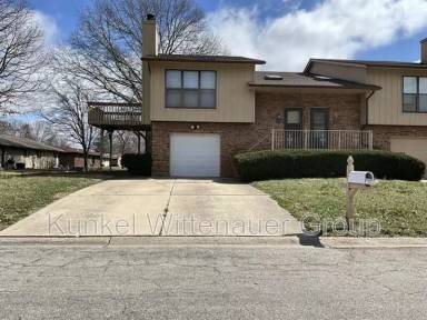 Main picture of 158 Marion Dr