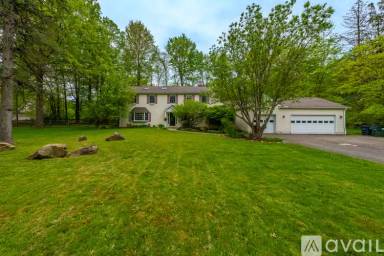Main picture of 29750 N Hilltop Rd