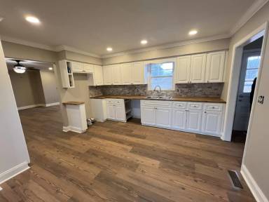 Main picture of 2038 Conway Dr