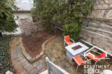 Main picture of 1416 W Lill Ave