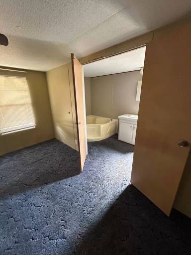Main picture of 80 San Antonio St