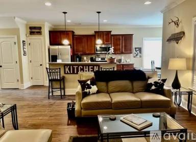 Main picture of 1924 Leighton Dr