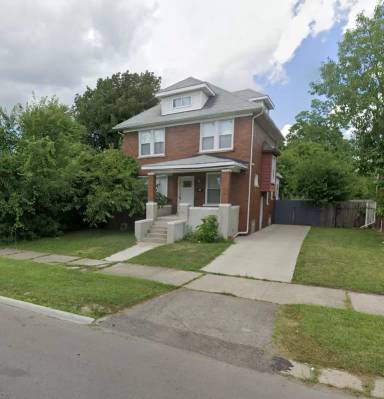 Main picture of 533 Trowbridge St